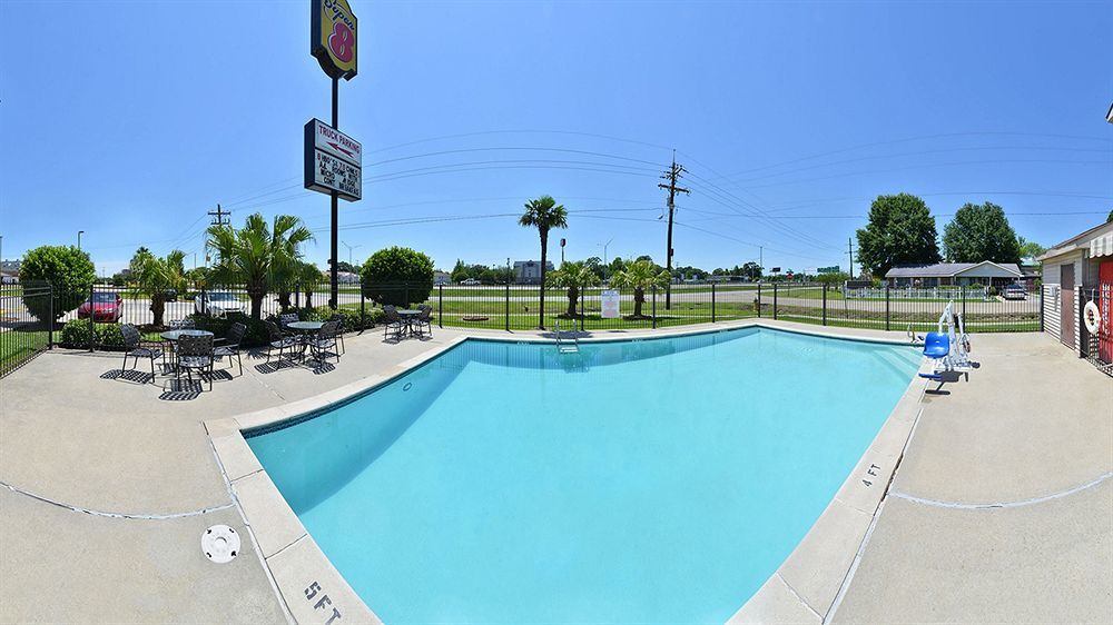 Super 8 By Wyndham Lafayette La Hotel Buitenkant foto
